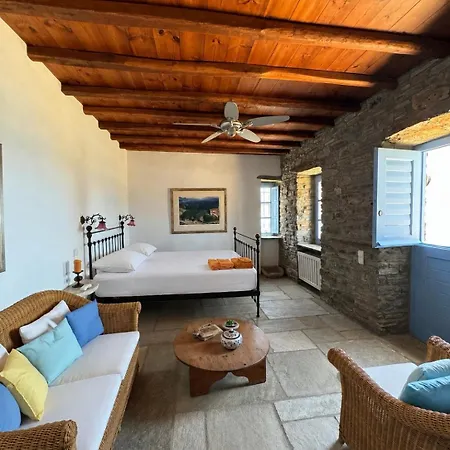 Scalinata Tinos, Sophisticated Living *