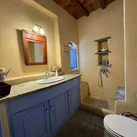 Scalinata Tinos, Sophisticated Living Tínos