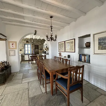 Scalinata Tinos, Sophisticated Living Dom wakacyjny
